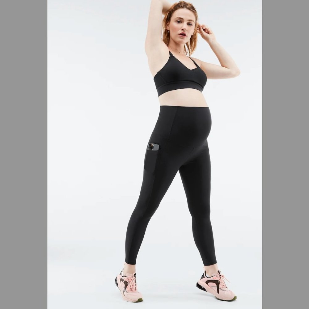 NWT Fabletics PureLuxe High-Waisted Maternity 7/8 Black Leggings - Size XS